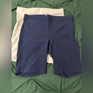 Avenue Dark Blue and white Active Shorts
